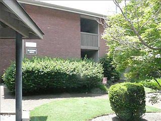 2nd image of 4741 Gladeside Dr #2