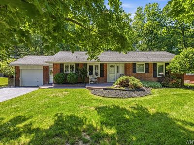 54 Faahs Dr, Orchard Park, NY, 14127