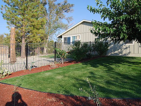 5th image of 1848 Helman Dr