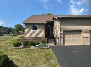 101 Pine Park Pl, Beckley, WV 25801