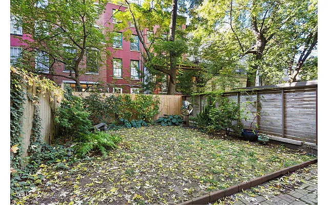 Rented by Douglas Elliman | media 34