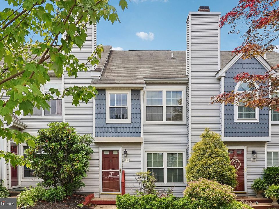 1st image of 119 Macintosh Ct