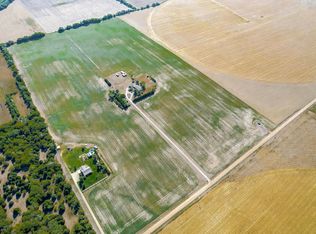 832 N Essex Heights Rd, Halstead, KS 67056