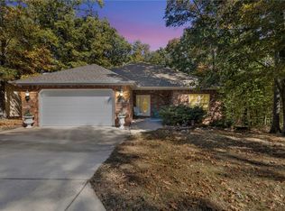 21 Coventry Dr, Bella Vista, AR 72714