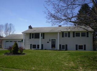 213 Oriole Dr, Horseheads, NY