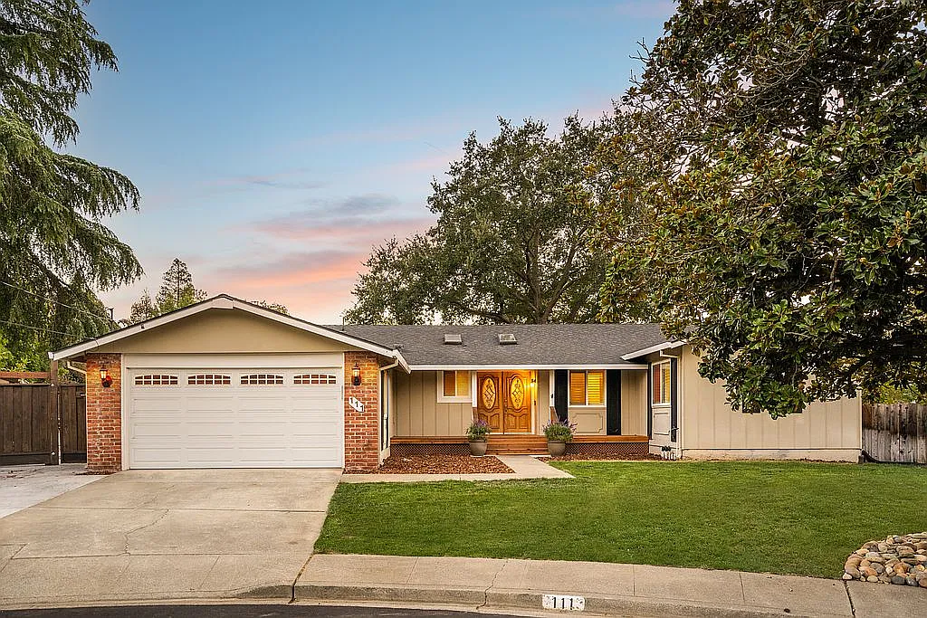 111 Kelobra Ct photo 1