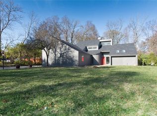 347 Shadywood Dr, Dayton, OH 45415