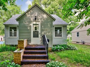 1047 9th Ave SW, Faribault, MN 55021