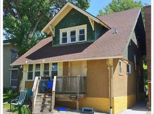 527 S 5th St, Mankato, MN 56001