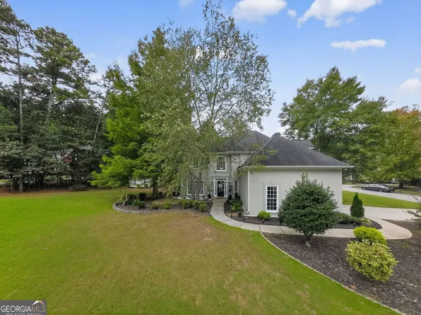 5720 Emerald Falls Way, Sugar Hill, GA 30518