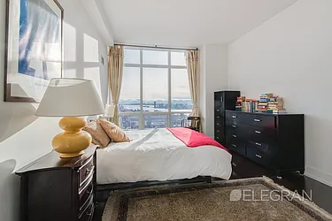 Rented by (Legacy) Elegran