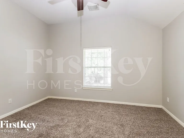 17923 Diamond Peak Ct — Photo 11