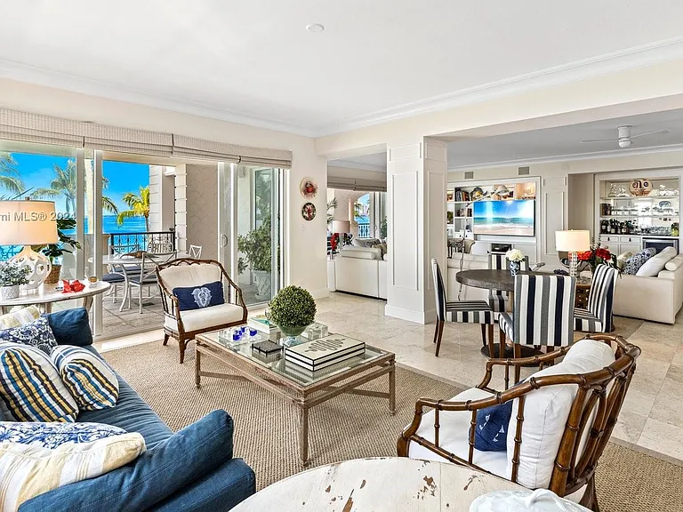 5221 Fisher Island Dr #5221 — Photo 10
