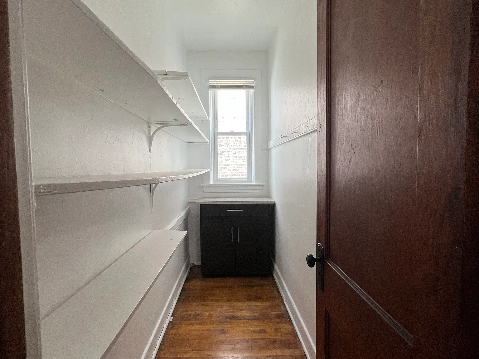 1606 S Austin Blvd — Photo 4