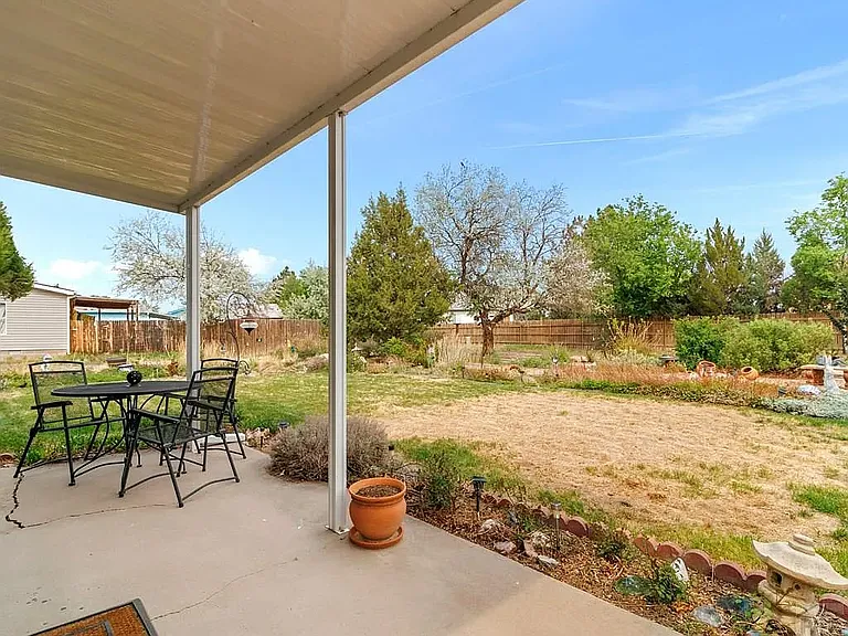 138 E Rolling Hills Dr — Photo 14