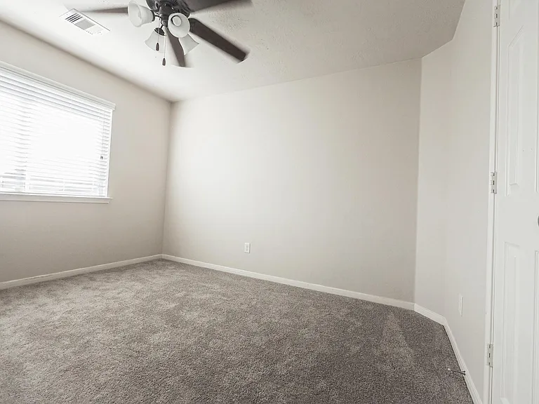 3638 Cottage Manor Ln — Photo 24
