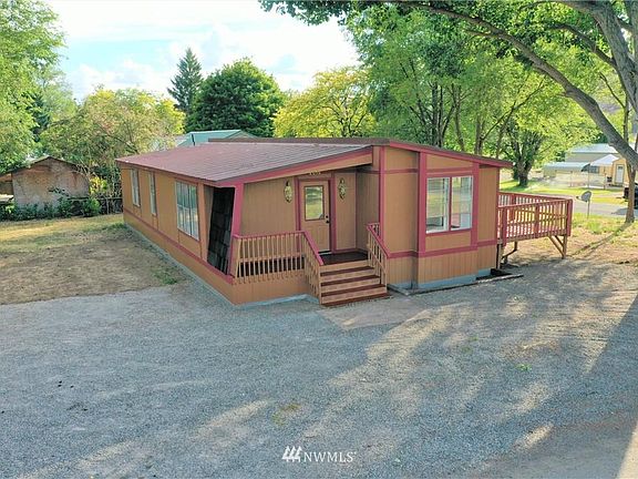 2nd image of 2046 Burton Ave