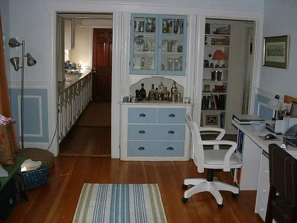 2nd image of 8 Hobson St #2A