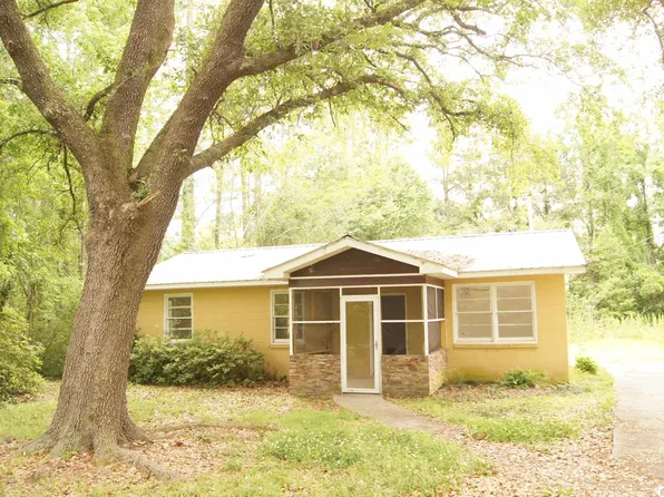 81 Mahogany Ave., Andrews, SC 29510