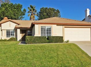 2594 W Fairview Dr, Rialto, CA 92377