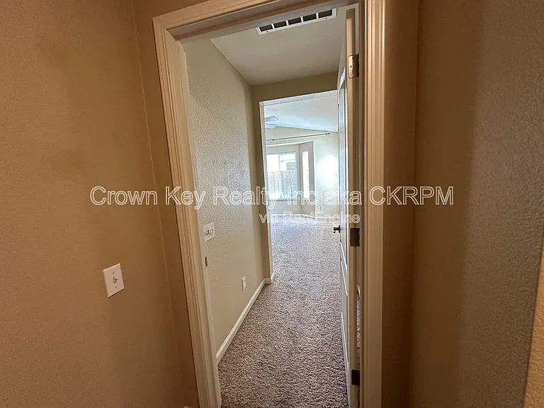 2741 Nostalgia St — Photo 11