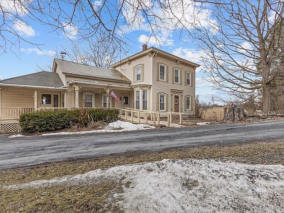 3rd image of 1976 Mountain Road