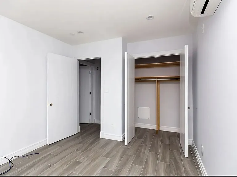 669 Mac Donough St #PENTHOUSE — Photo 6