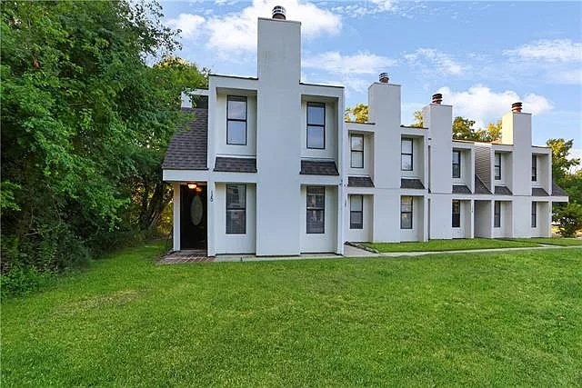 120 Saint Croix Dr