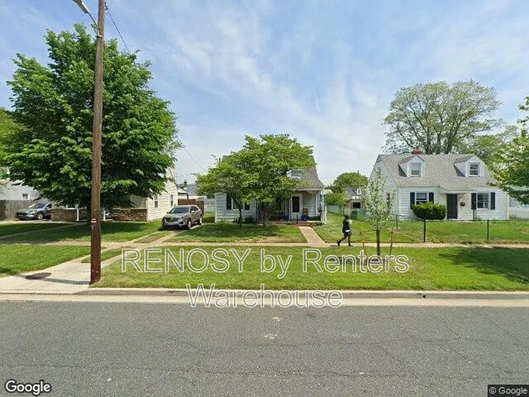 3473 Liberty Pkwy — Photo 1