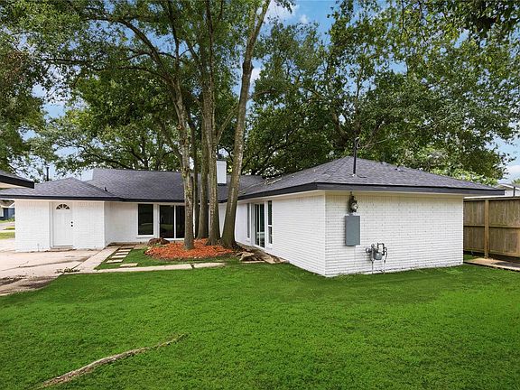 5th image of 5446 Loch Lomond Dr