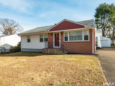 25 River Road, East Haven, CT, 06512