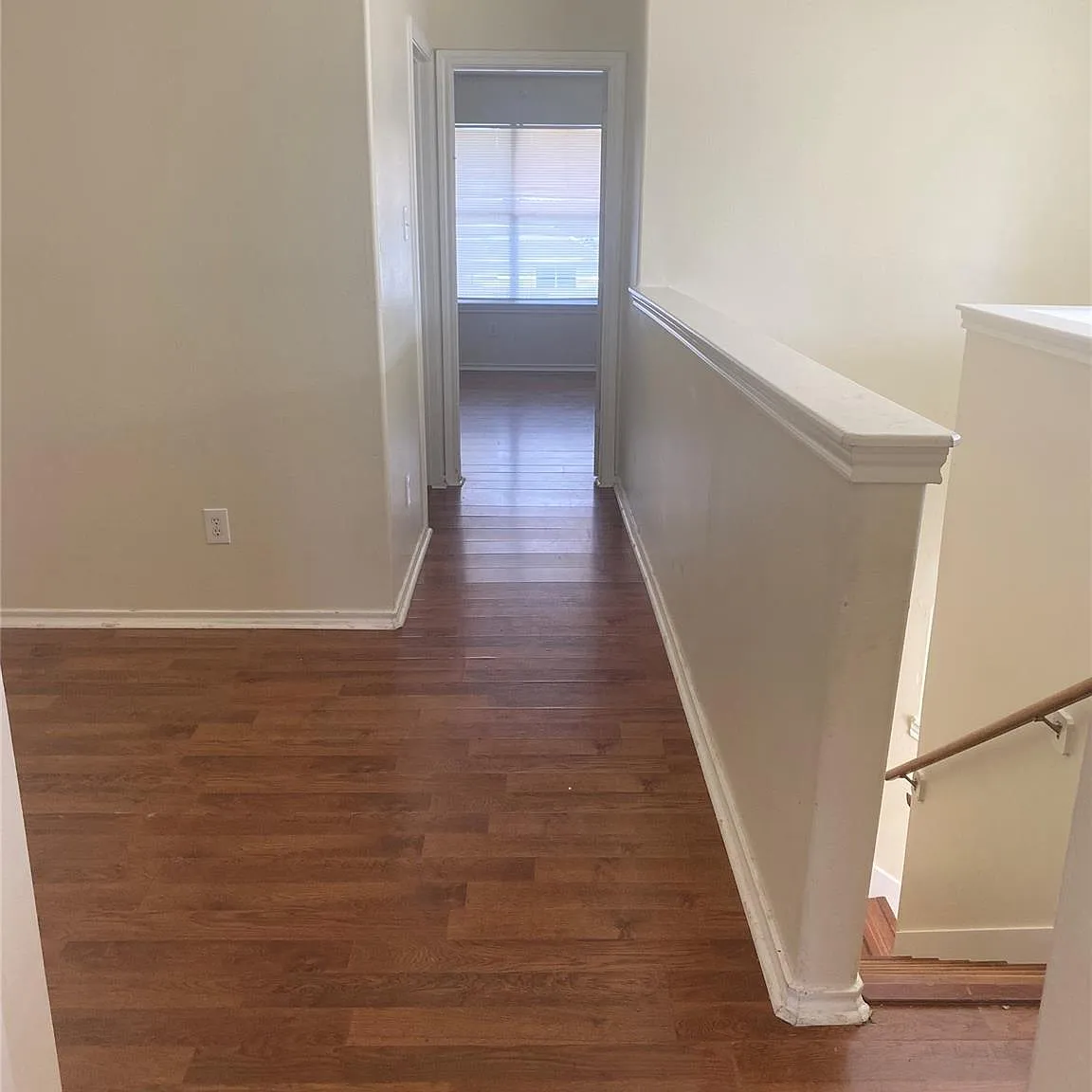 3 bed, 2.5 bath, 1628 sqft, $1,800 — Photo 3