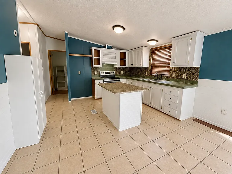 6435 Crestway Rd #44 — Photo 5
