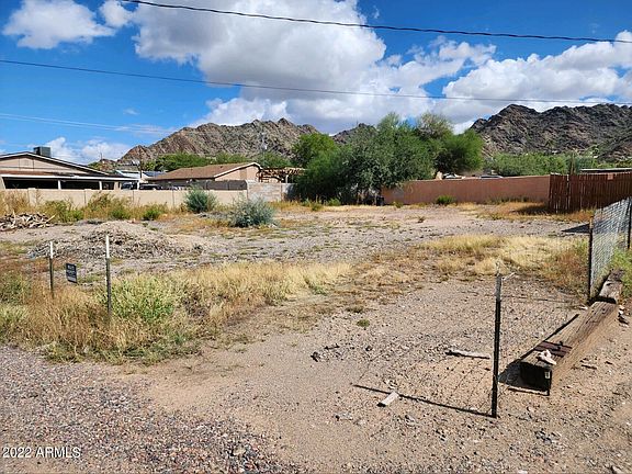 2nd image of 9711 N 15th Place #00
