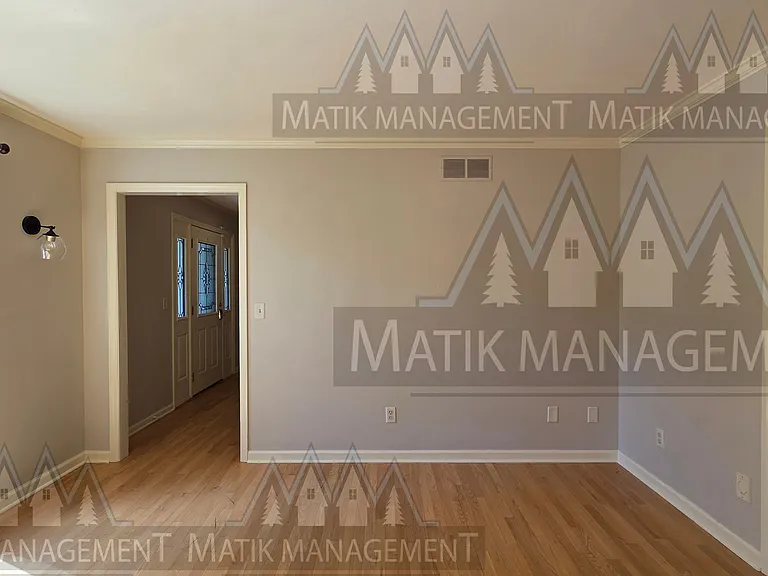 1420 Ridge Cliff Ln NE — Photo 10