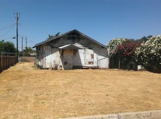 401 North St, Sanger, CA