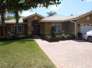 16306 SW 78th Ter, Miami, FL 33193