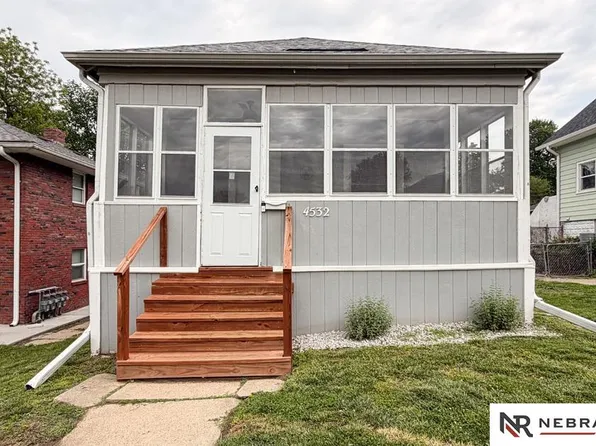 4532 Lafayette Ave, Omaha, NE 68132