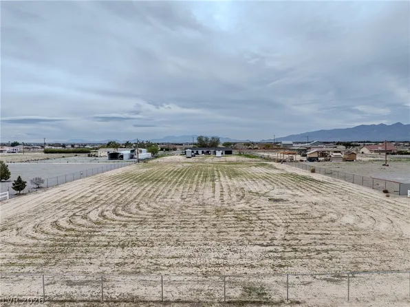 3251 Cactus St, Pahrump, NV 89048