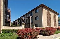 1st image of 7200 W Wrightwood Ave APT 2S