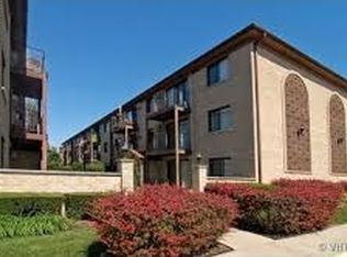 7200 W Wrightwood Ave APT 2S, Elmwood Park, IL 60707