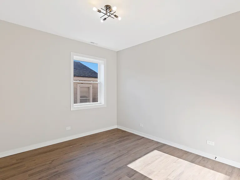 5134 S Wabash Ave #1N — Photo 12