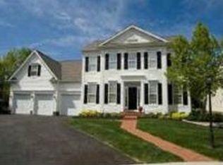 4128 Hammersmith Cir, New Albany, OH 43054