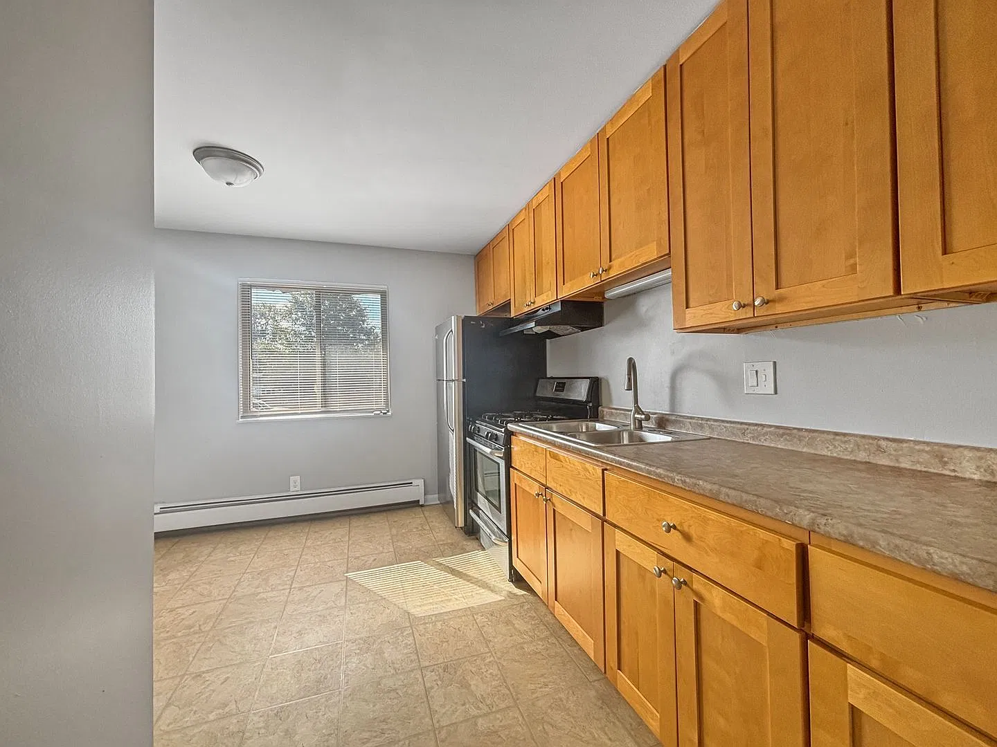 1720 Porter St SW — Photo 2