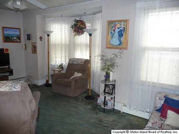 3rd image of 142 Hull Ave