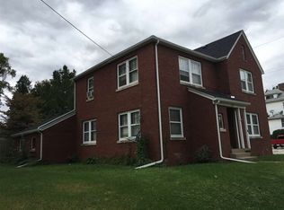 1219 16th St, Moline, IL 61265
