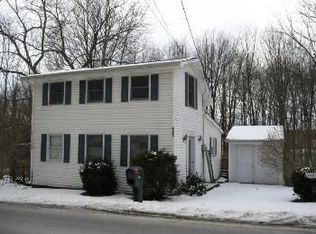 4487 Rudetown Rd, Hamburg, NJ 07419