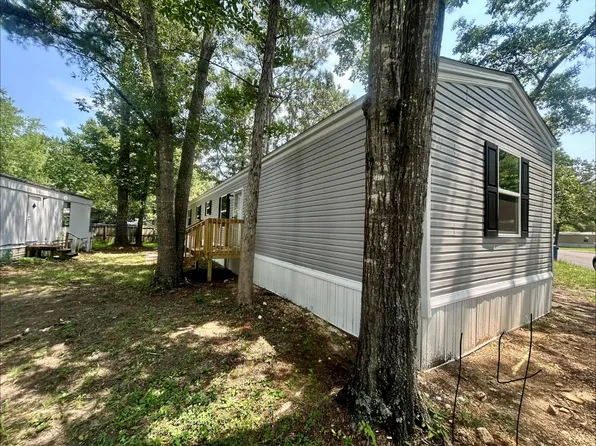 14 White Oak Vlg, Rainbow City, AL 35906