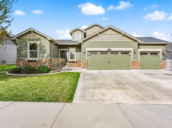 565 S Rocker Ave, Kuna, ID 83634