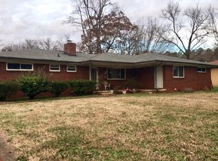 909 Altamont Rd #B, Chattanooga, TN 37415